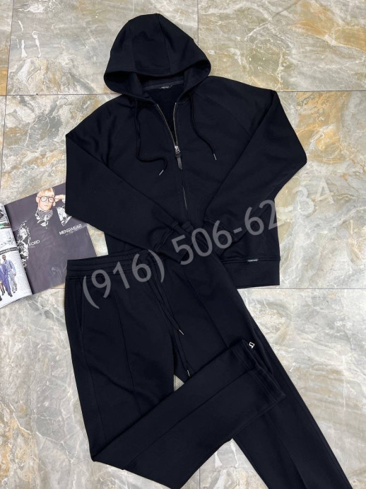 Прогулочный костюм Tom Ford 18875