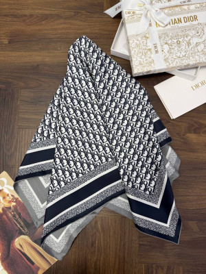 Платок Dior 10625