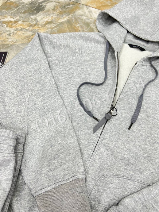 Прогулочный костюм Tom Ford 18876