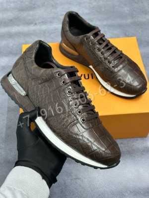 Кроссовки из кожи крокодила  Louis Vuitton 21081
