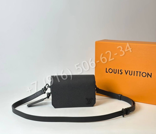 Сумка Louis Vuitton 21698