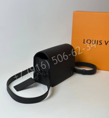 Сумка Louis Vuitton 21698