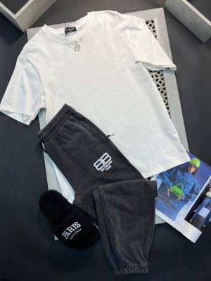 Футболка Balenciaga 10844