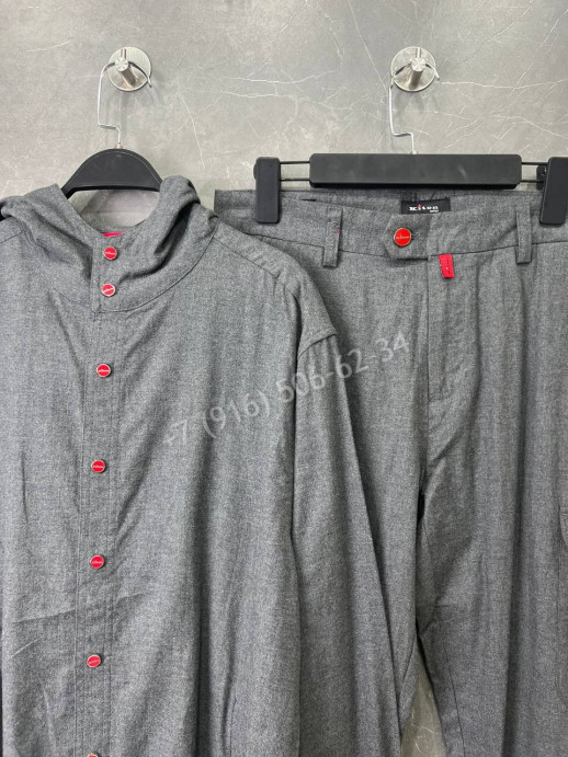 Прогулочный костюм KITON 35064