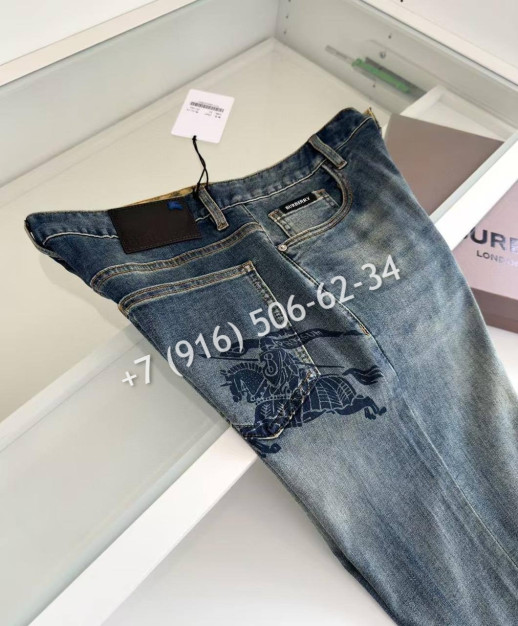 Джинсы Burberry 7364 3