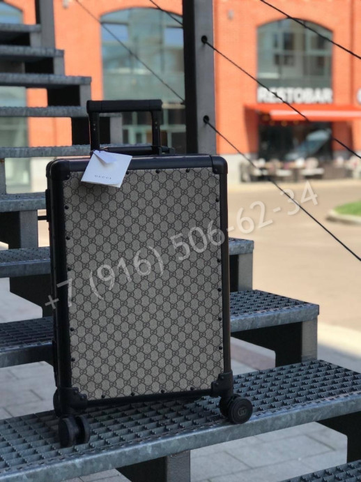 Дорожный чемодан Gucci 16983