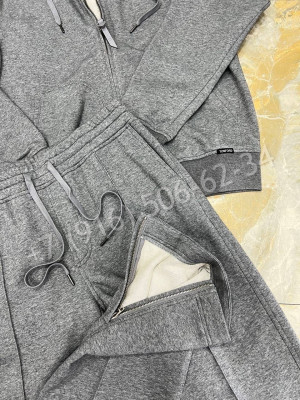 Прогулочный костюм Tom Ford 18877