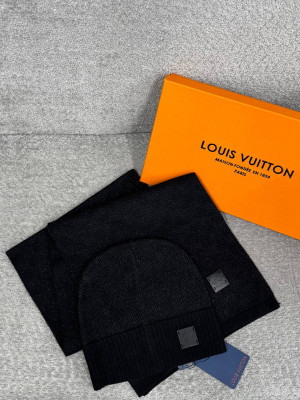 Шапка Louis Vuitton комплект 17304
