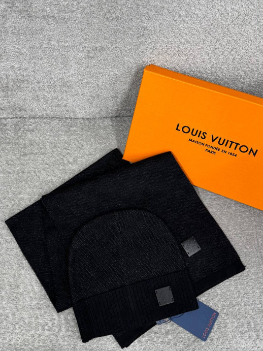 Шапка Louis Vuitton комплект 17304