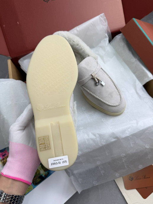 Лоферы Loro Piana на меху 12411