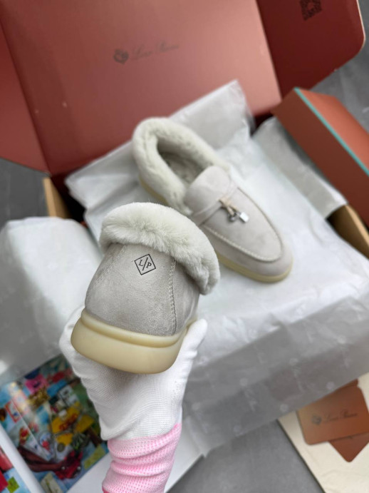 Лоферы Loro Piana на меху 12411