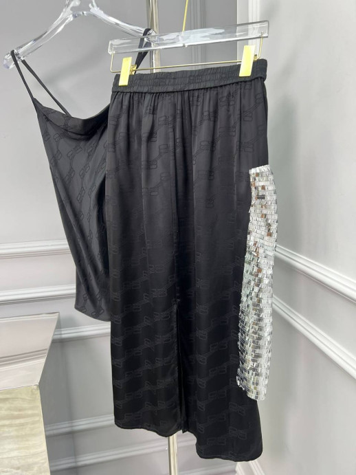 Костюм Balenciaga 19685