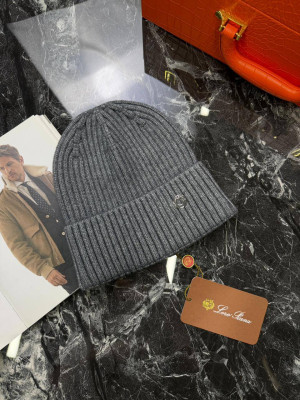 Шапка Loro Piana 23572