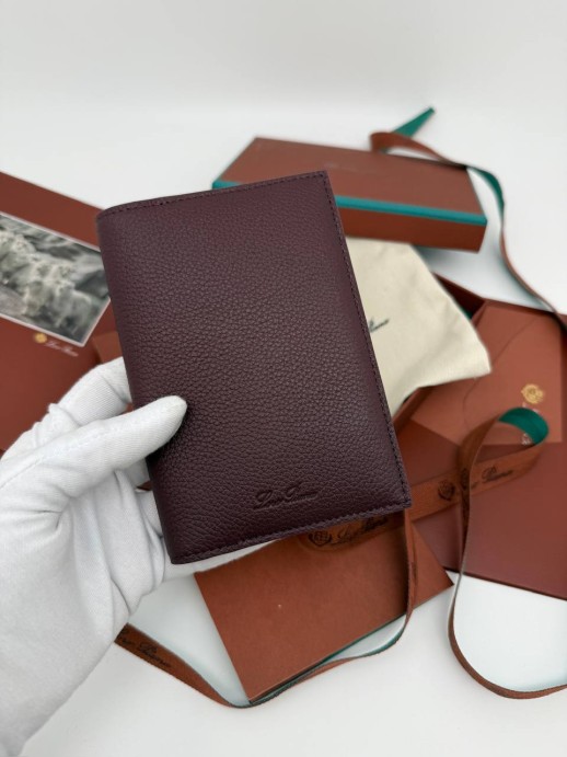 Обложка Loro Piana 10443