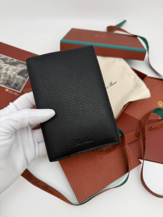 Обложка Loro Piana 10443