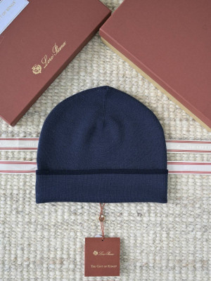 Шапка Loro Piana 6646 3