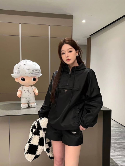 Костюм Prada 13910