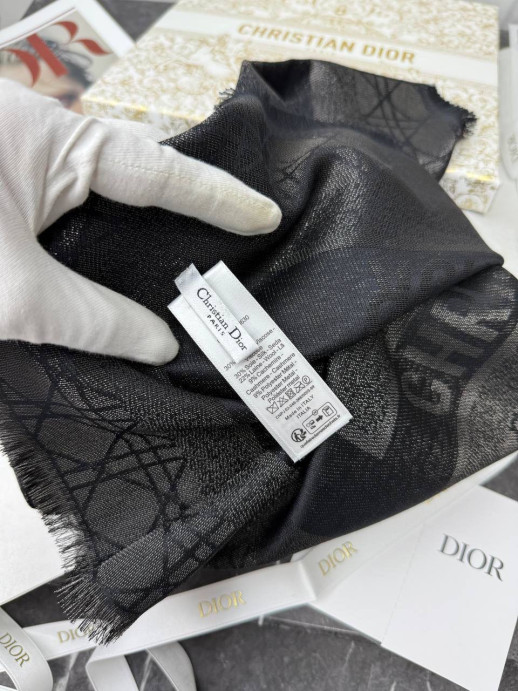 Платок DIOR 36001 1