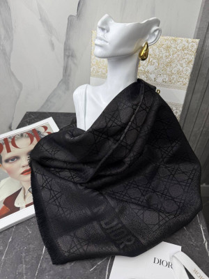 Платок DIOR 36001 1