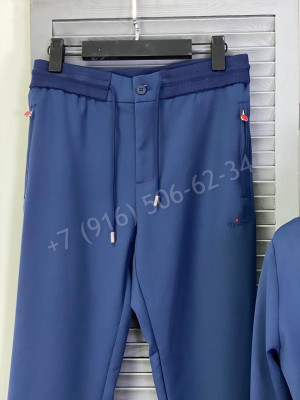 Прогулочный костюм KITON 13610