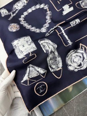 Платок CHANEL 36002