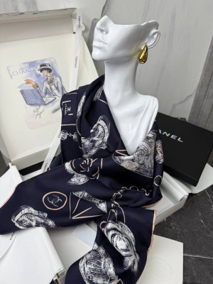 Платок CHANEL 36002