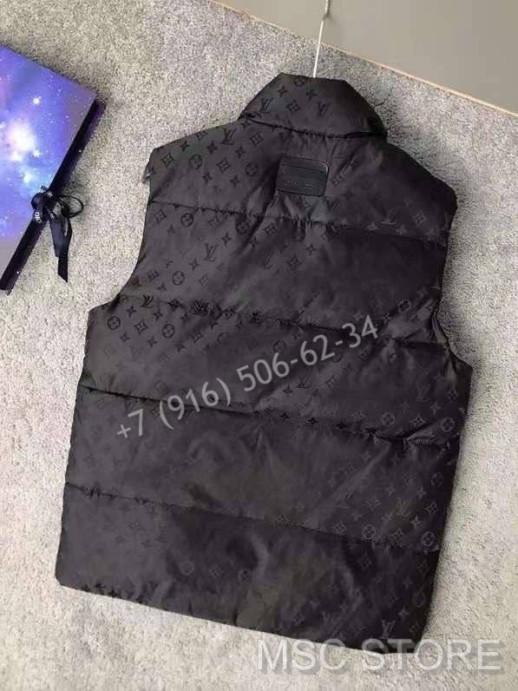 Жилетка Louis Vuitton 9240