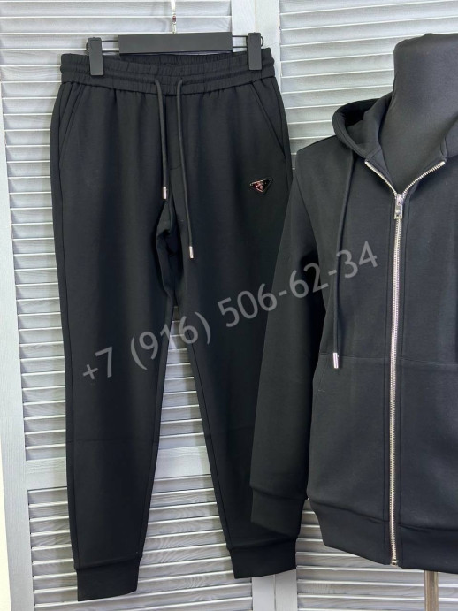 Спортивный костюм Prada 14742