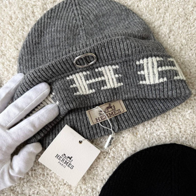 Шапка Hermes 17304