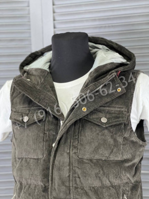 Жилетка Brunello Cucinelli 20593