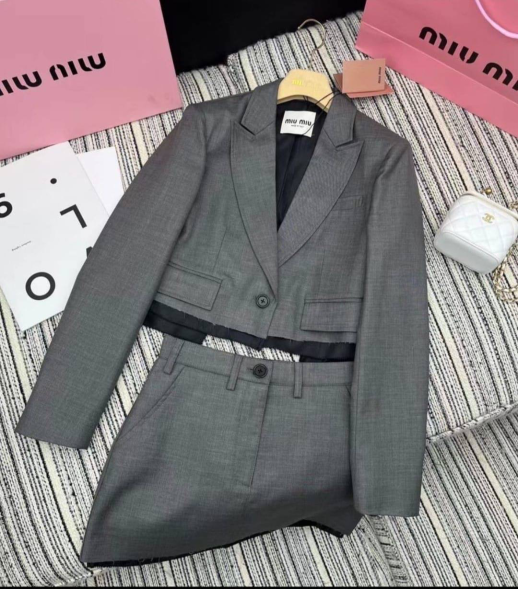 Костюм Miu Miu 13712