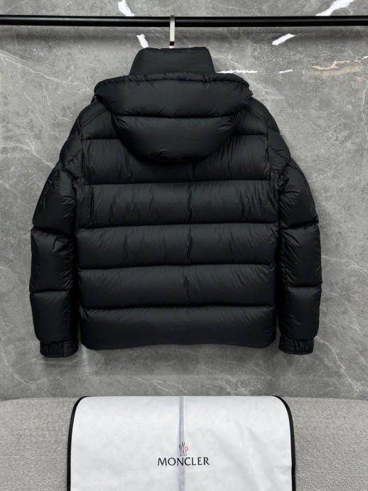 Пуховик Moncler 21103