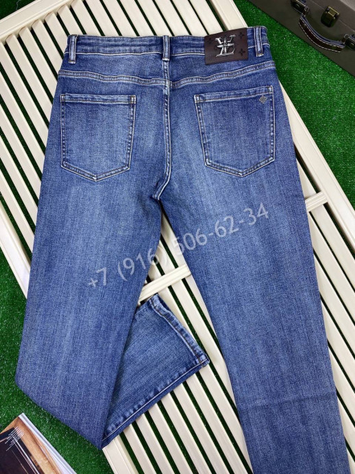 Джинсы Louis Vuitton 8125