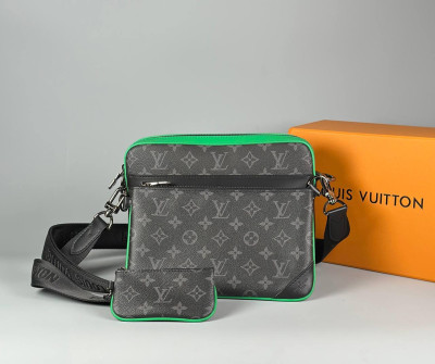 Сумка Louis Vuitton 6930