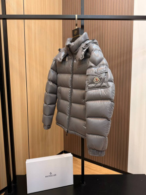 Пуховик  Moncler 21097