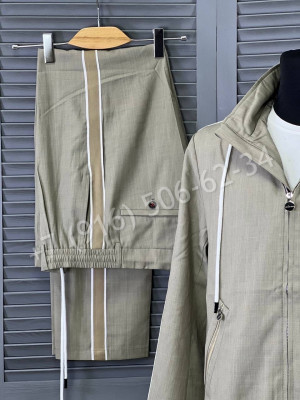 Прогулочный костюм KITON 20596