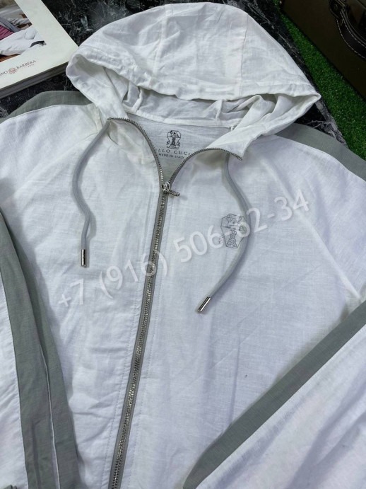 Прогулочный костюм Brunello Cucinelli 15060