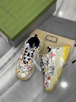 Кроссовки Balenciaga Gucci 7700