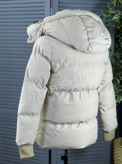 Куртка Burberry 7905