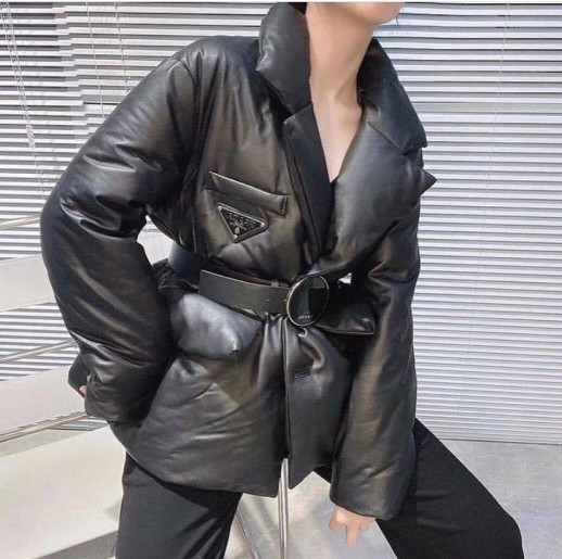 Кожаный пуховик-пиджак Prada 10414