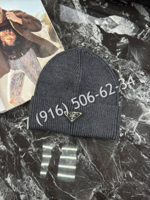 Шапка Prada 24986 1