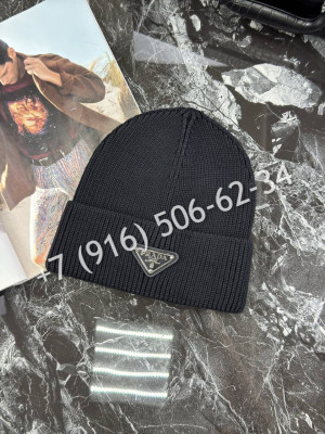 Шапка Prada 24986 1