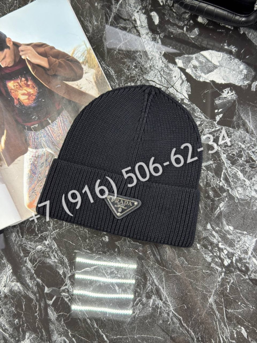 Шапка Prada 24986 1