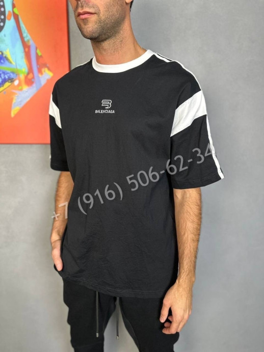 Футболка Balenciaga 7402