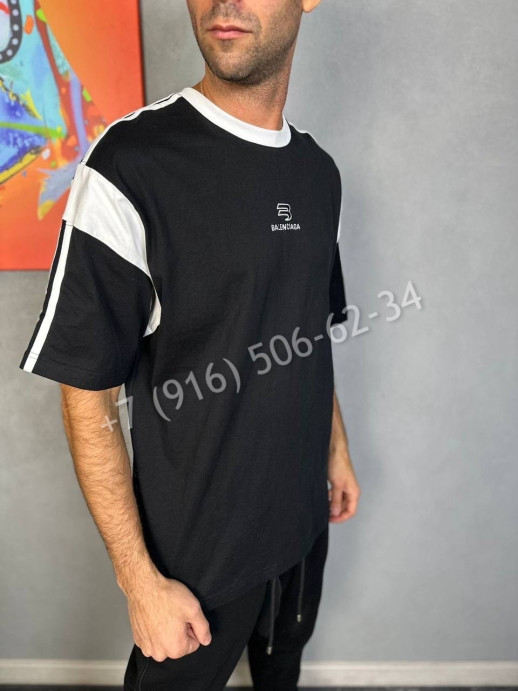 Футболка Balenciaga 7402