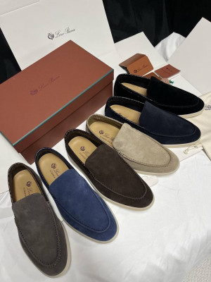 Лоферы Loro Piana с крокодилом 5990