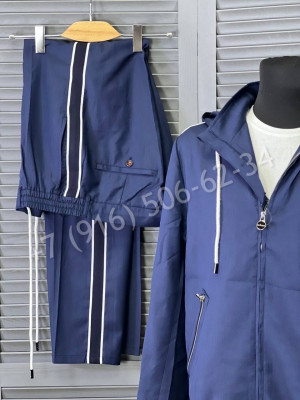 Прогулочный костюм KITON 20598