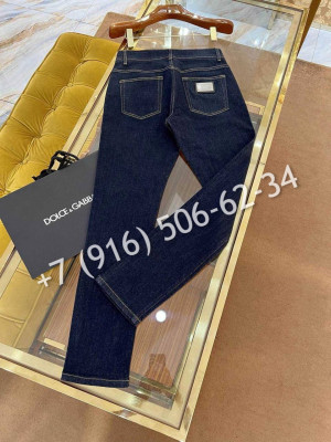 Костюм прогулочный Dolce & Gabbana 25290 2