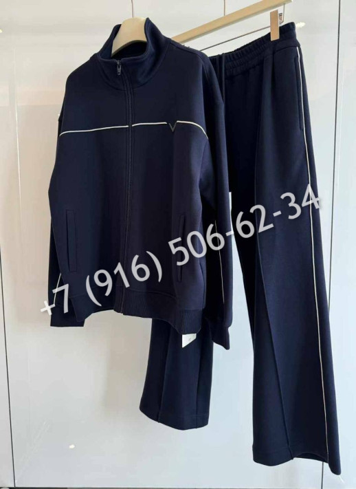 Прогулочный костюм Valentino 29790 1