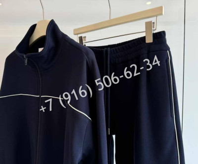 Прогулочный костюм Valentino 29790 1